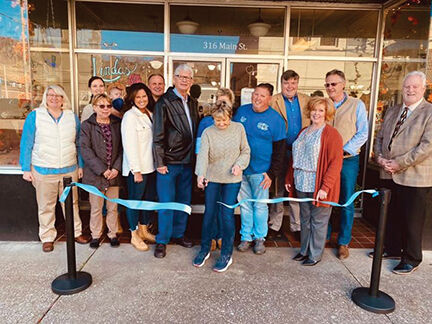 Ribbon-cutting held for new Paintsville restaurant